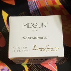 MDSUN U.S.A REPAIR MOISTERIZER NIB 1.68 FL OZ